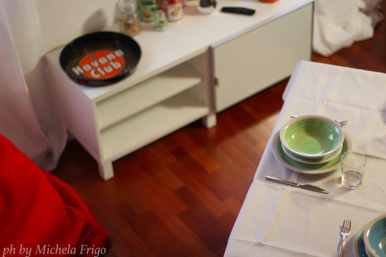 Casa Vacanze Chez La Reine - Holiday Home วิเชนซา ภายนอก รูปภาพ