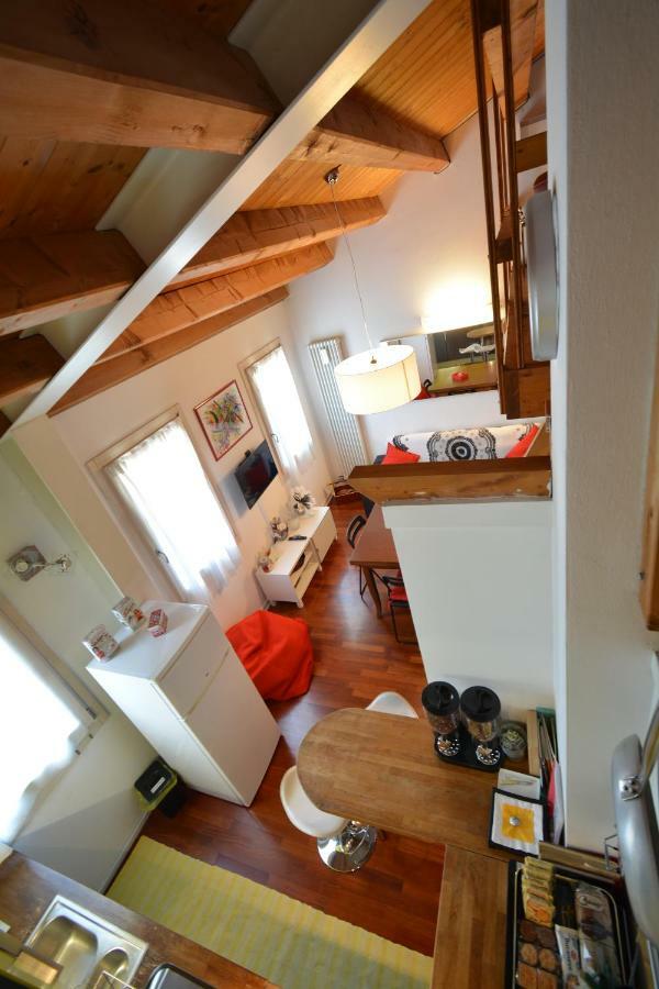 Casa Vacanze Chez La Reine - Holiday Home วิเชนซา ภายนอก รูปภาพ