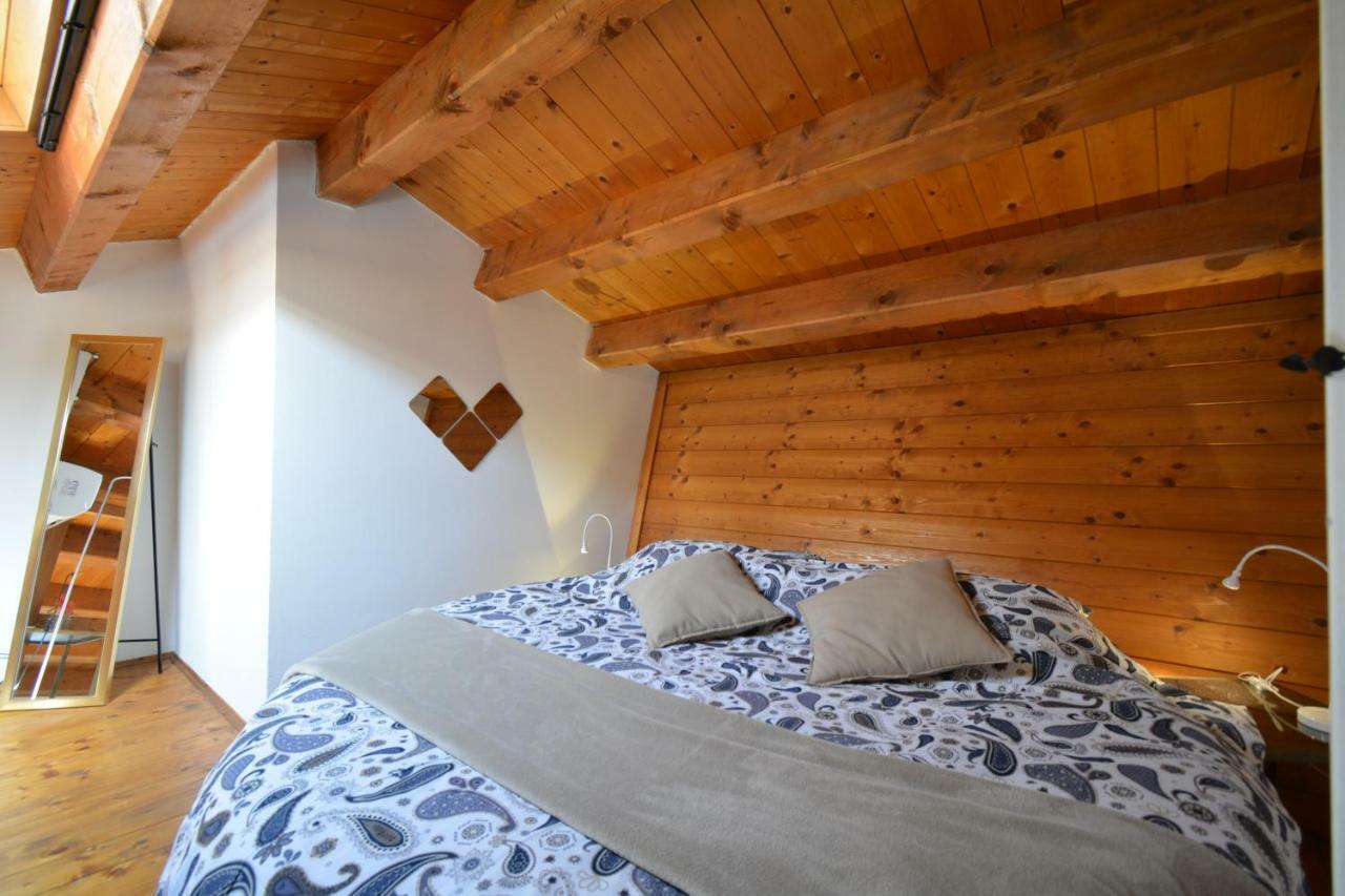 Casa Vacanze Chez La Reine - Holiday Home วิเชนซา ภายนอก รูปภาพ